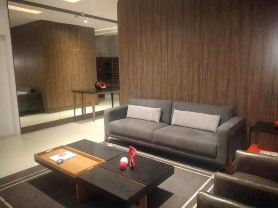 公寓 Localizacao Excepcional! *